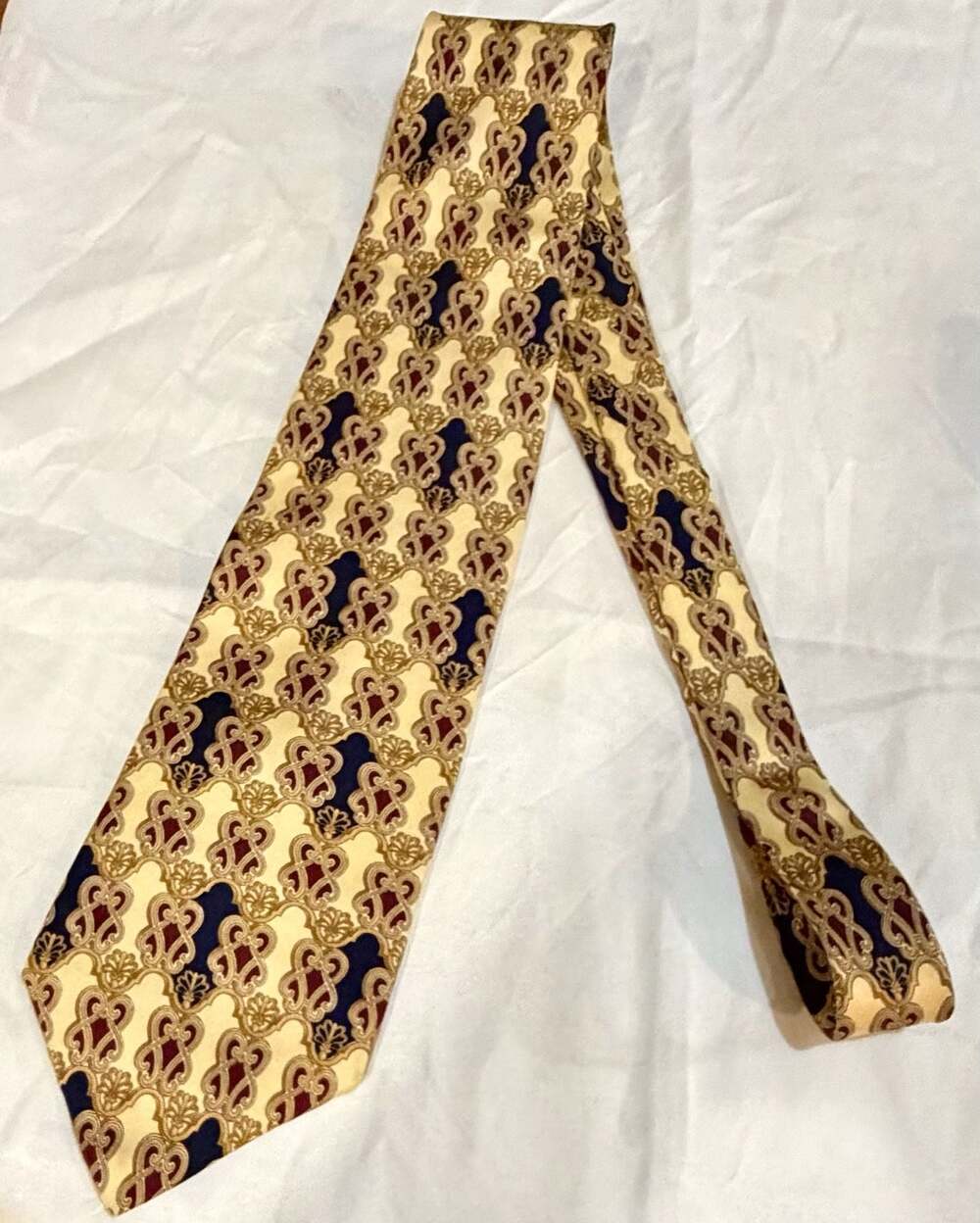 Lot of 5 Vintage Mens Designer Neckties Including Etienne Aigner and Henry Greth
